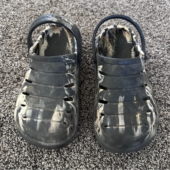 rugged shark Other - Rugged Shark Black Camo Water Shoes, Slip-On, Aprox Size 5 Lightweight & Durable